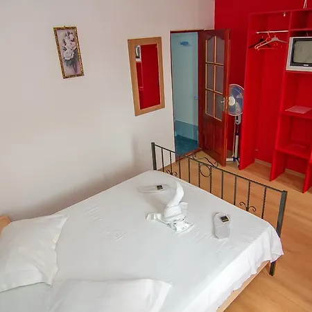 De Inchiriat Doriana Vama Veche